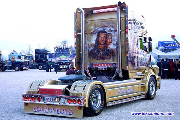 CAMIONS DECORES Page 18 camions-decores-page-18
